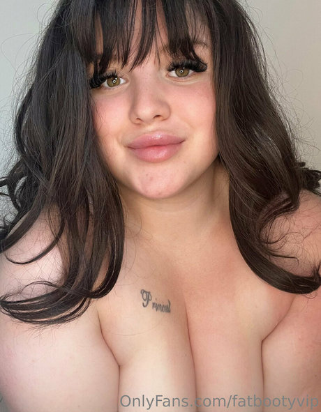 sperma auf großen titten onlyfans hübsche kunst bild