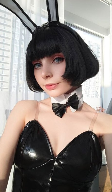 OwlLit model nackte bild