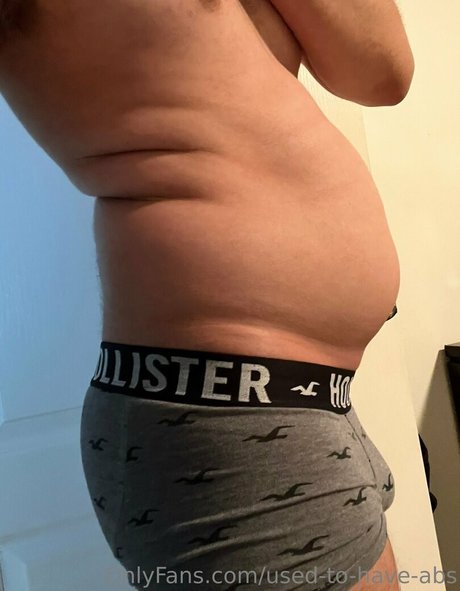 dunkle brustwarzen onlyfans hd kunst foto