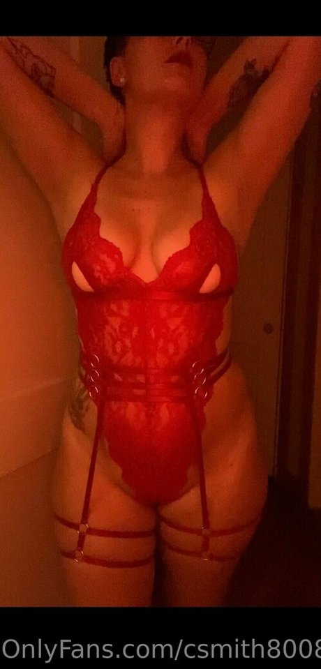 captinpeenut model nackte fotos