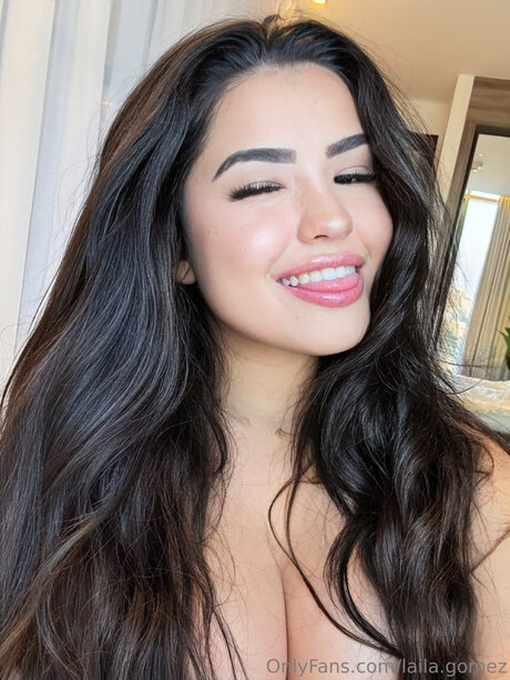 laila gomez model porno galerien