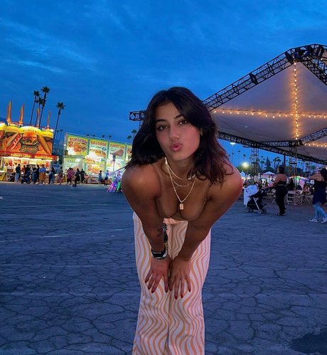 Sara Saffari nacktheit beste archiv