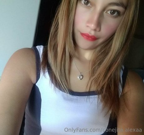 conejita alexaa xxx nackte fotos