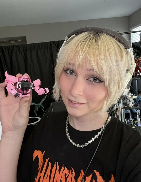 RoseWaltzEX nackt erwachsene foto