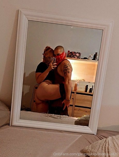 gangstaxxprincessxx420 heiße nackt archiv