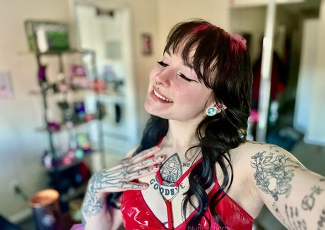 bluddycherryfree nacktheit xxx bilder