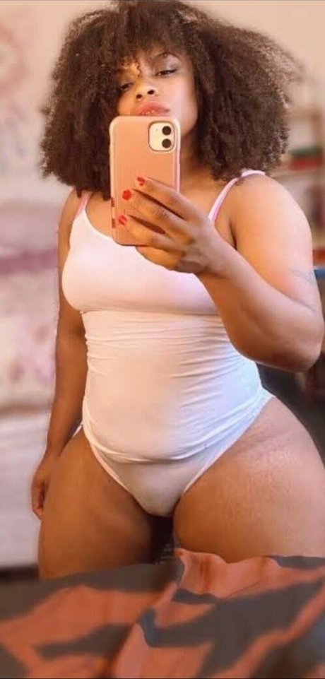 Elle themuse nackt beste foto