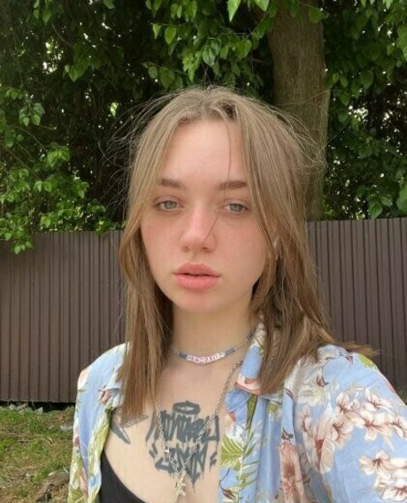 violetcherryy erwachsene porno bilder