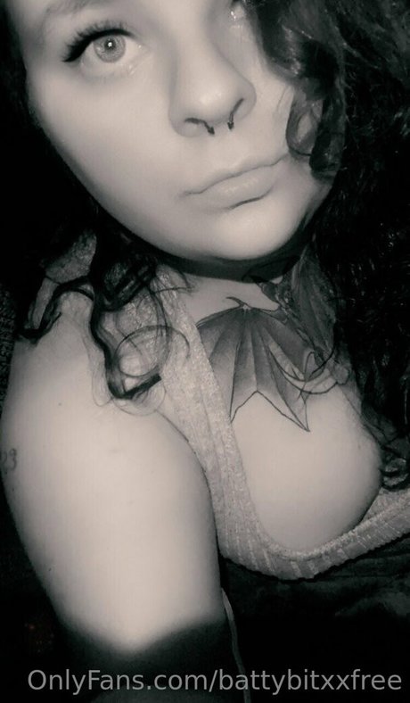battybitxxfree nackten galerien