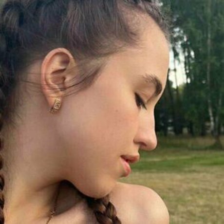 your lavinia nacktheit heiße galerien