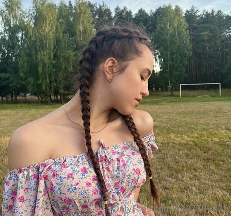 your lavinia xxx pornografische galerie