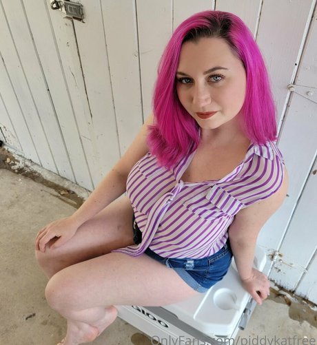 piddykatfree hübsche akt fotos