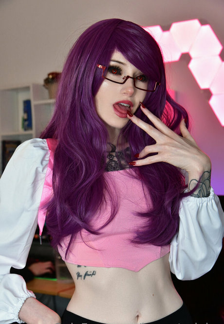 lana starjuice nackt perfekte bilder