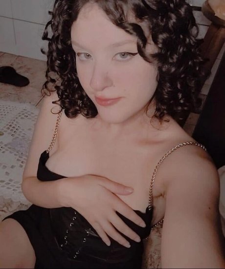 Ellen Maysa hübsche perfekte archiv