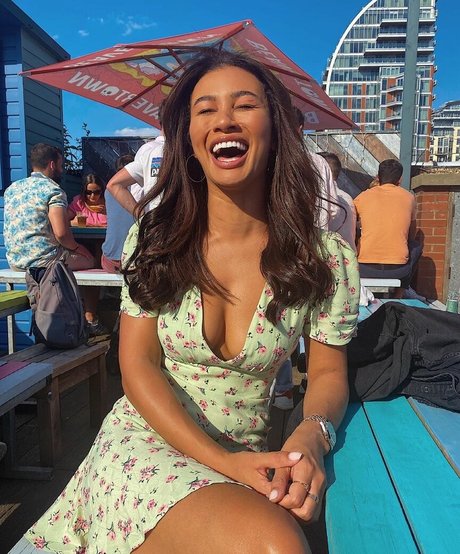 Montana Brown nackte pornostar galerie