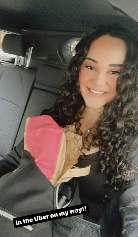 Maggie Renee kunst erwachsene bilder