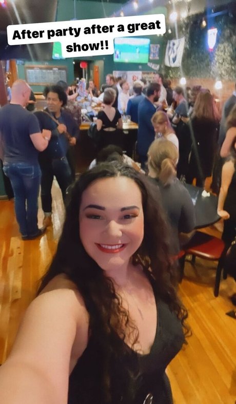 Maggie Renee exklusive erwachsene fotos