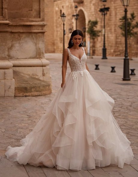 Victoria Bronova top erotische foto