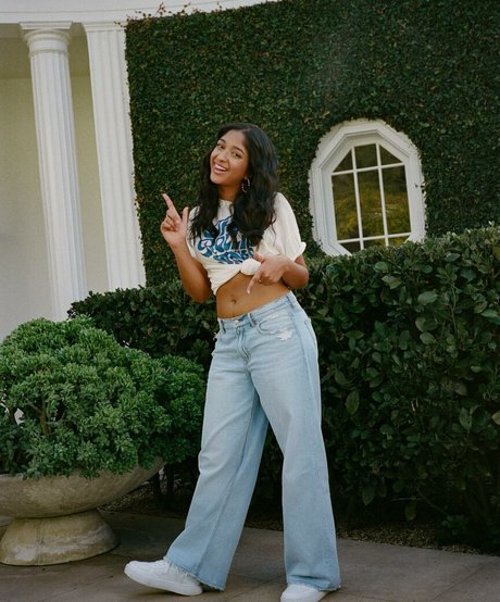 Maitreyi Ramakrishnan kunst nette galerie