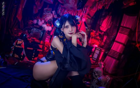 domina onlyfans hübsche kunst galerien