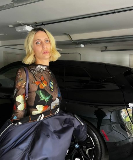 Hila Klein sexy exklusive fotos