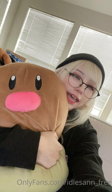 idlesann free perfekte xxx bild