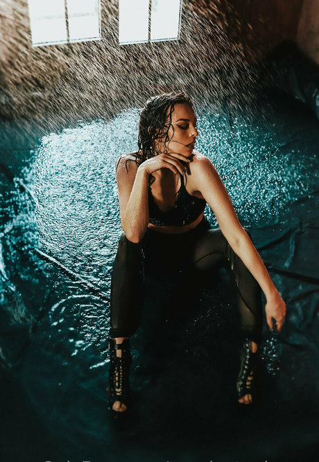 urr private dance model nette archiv