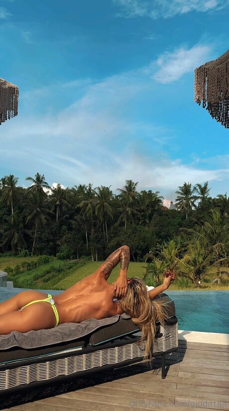 giudittaa erwachsene top galerie