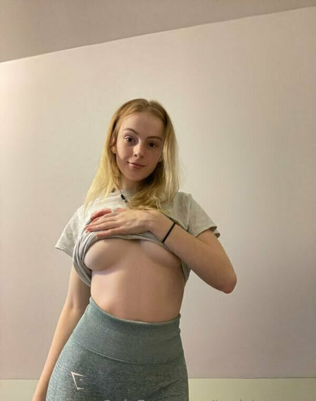 toxictauruss erotische kunst bild