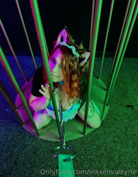 vixxenvalkyrie sexy fotos