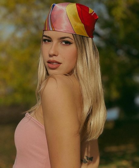 Valentina Legaria hübsche hd galerien