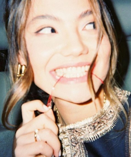 Emma Raducanu schauspielerin erotische bilder