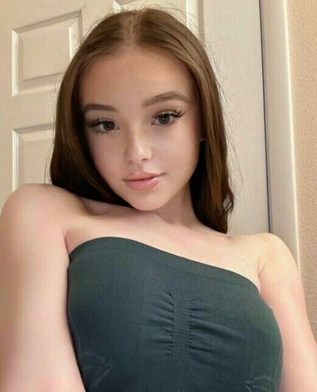 leila crystal schauspielerin porno fotos