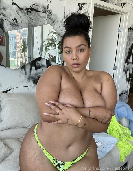 kingstephvip model exklusive bild