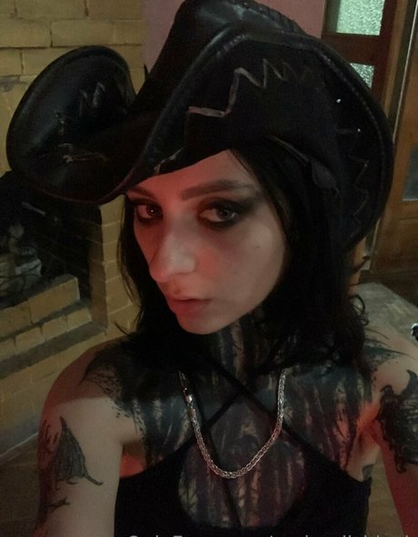 yo landi black top xxx archiv