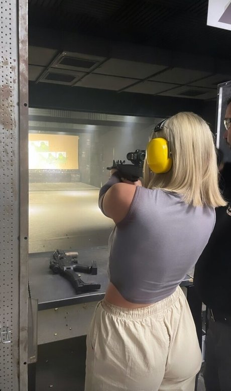 Lauren Day hd nacktheit galerien