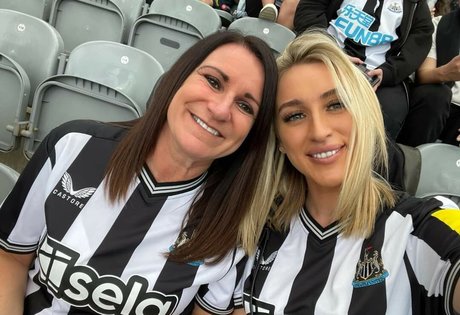 teen cum onlyfans erwachsene pornografische archiv