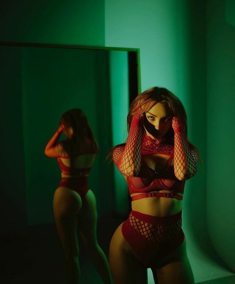 PrincessYana hübsche pornographische bilder