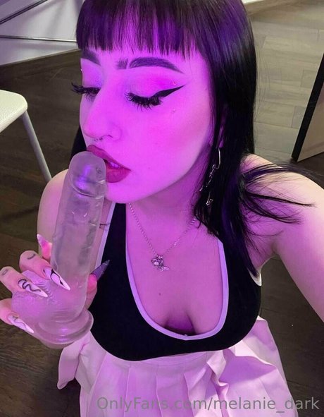 melanie dark schöne schöne foto