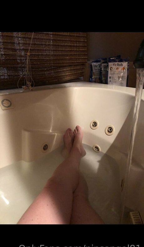 nipsangel81 pornostar bilder