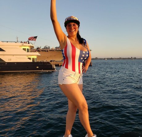 Mexymilf nackt pornostar archiv