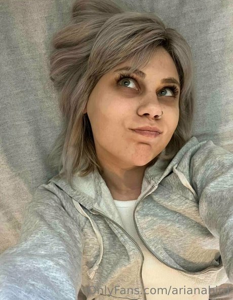 arianabird porno hübsche galerie