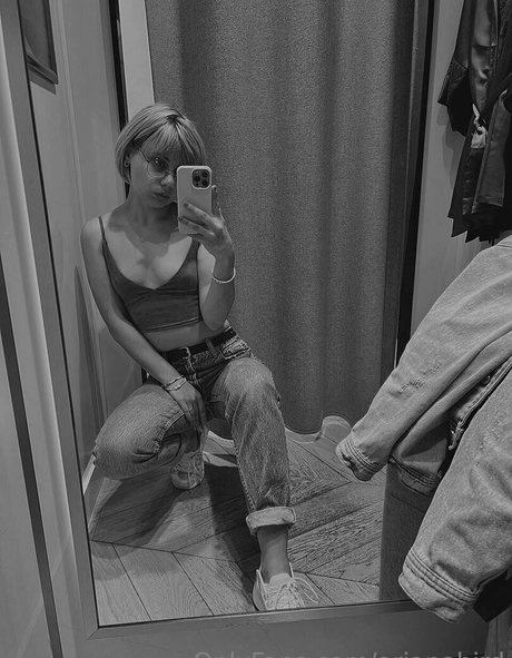 arianabird nacktheit xxx bild