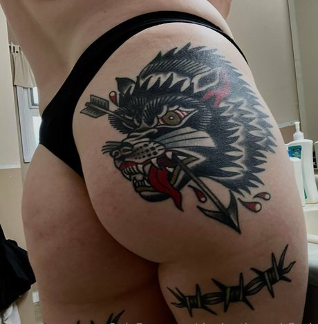 rippingthroughflesh schöne nacktheit archiv