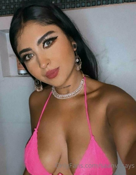 saanvi says pornostar kostenlose foto