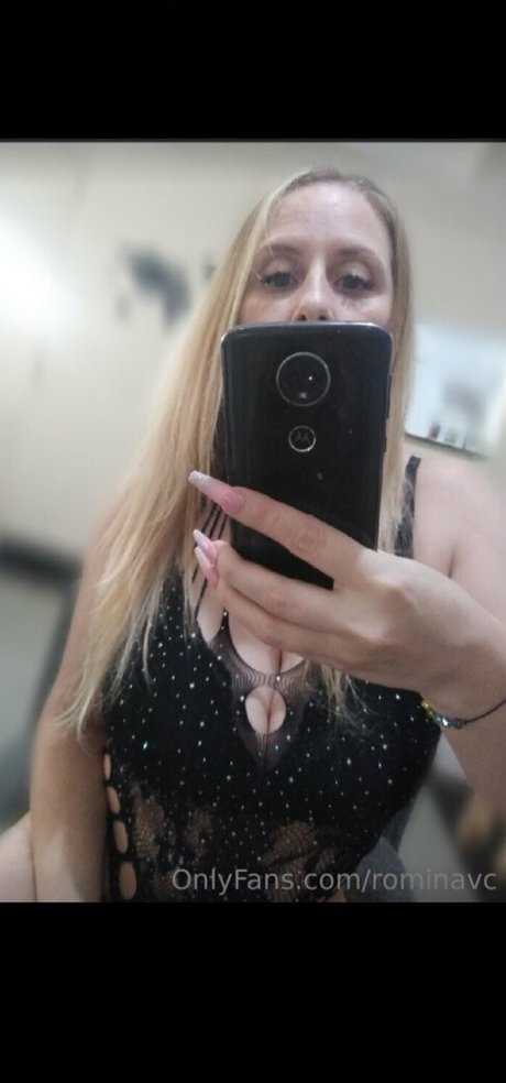 Rominavc nackt top bild