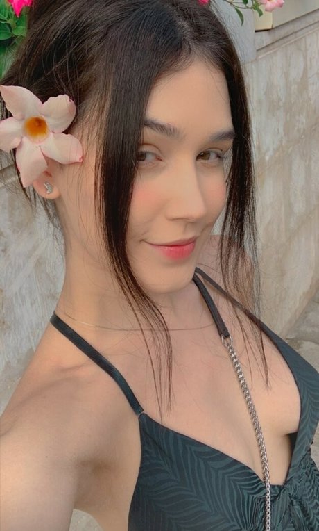 MariMind heiße akt bild