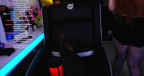 Haru Jiggly top freie galerie