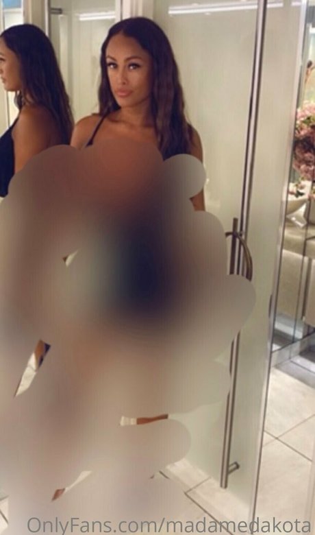 madamedakota sexy nackten archiv