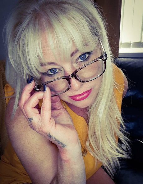 mistressmother nackt akt fotos